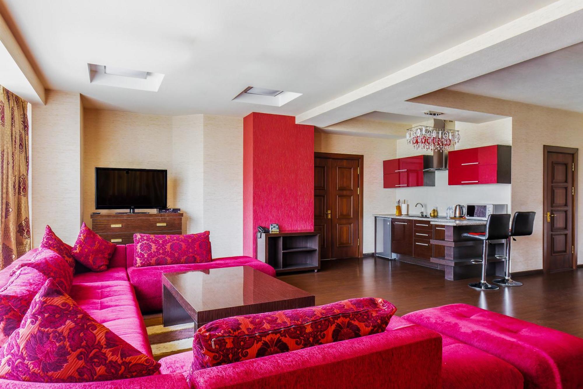 Darhan Boutique Hotel ทาชเคนต์ ภายนอก รูปภาพ