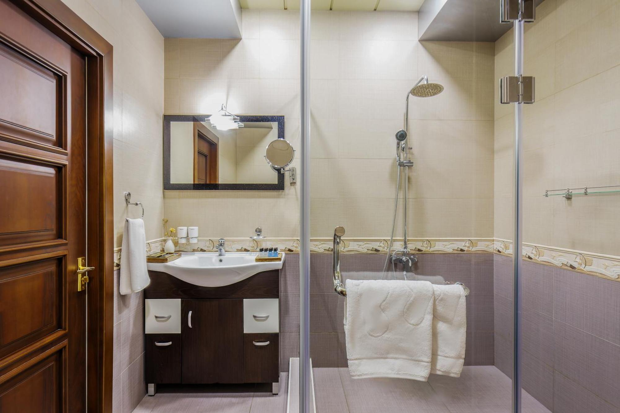 Darhan Boutique Hotel ทาชเคนต์ ภายนอก รูปภาพ